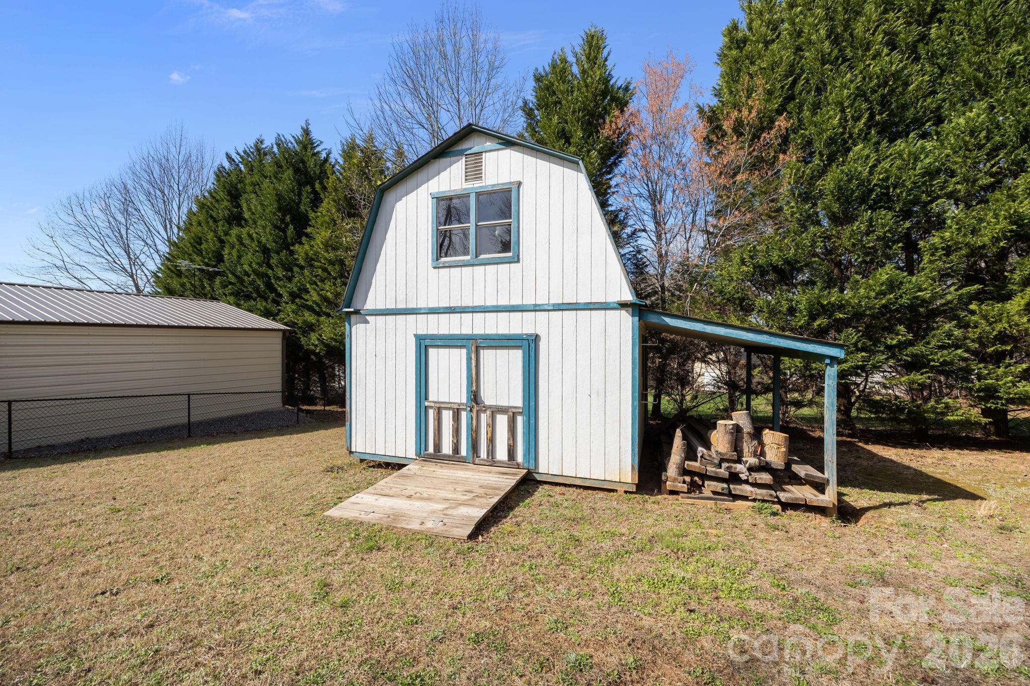 107 Panther Creek Road E Troutman NC 28166