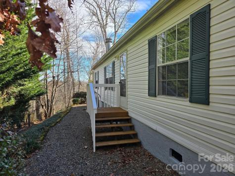129 Oak Trails Pass Leicester NC 28748