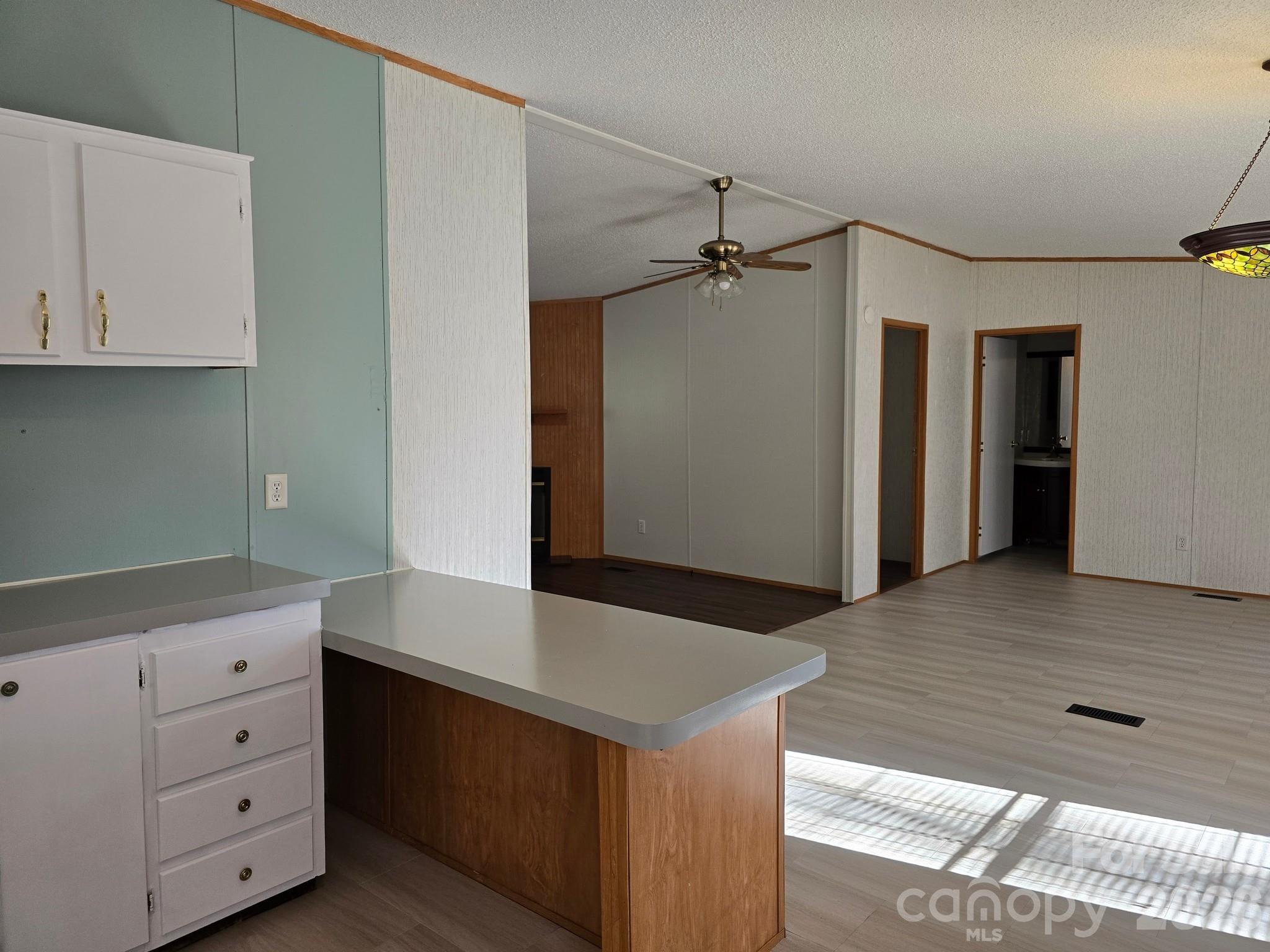 129 Oak Trails Pass Leicester NC 28748