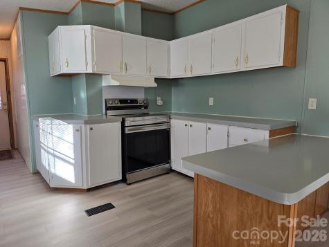 129 Oak Trails Pass Leicester NC 28748