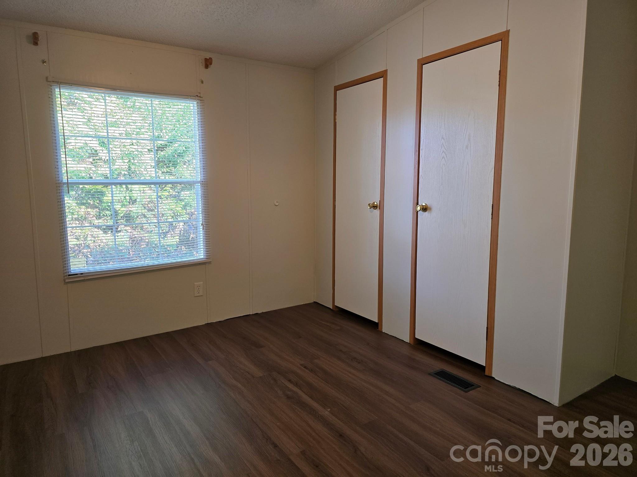 129 Oak Trails Pass Leicester NC 28748
