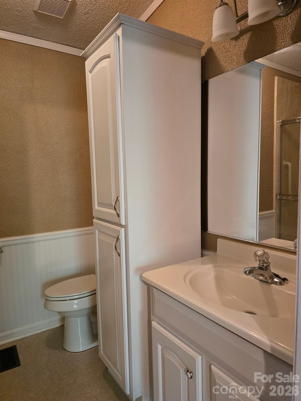 129 Oak Trails Pass Leicester NC 28748