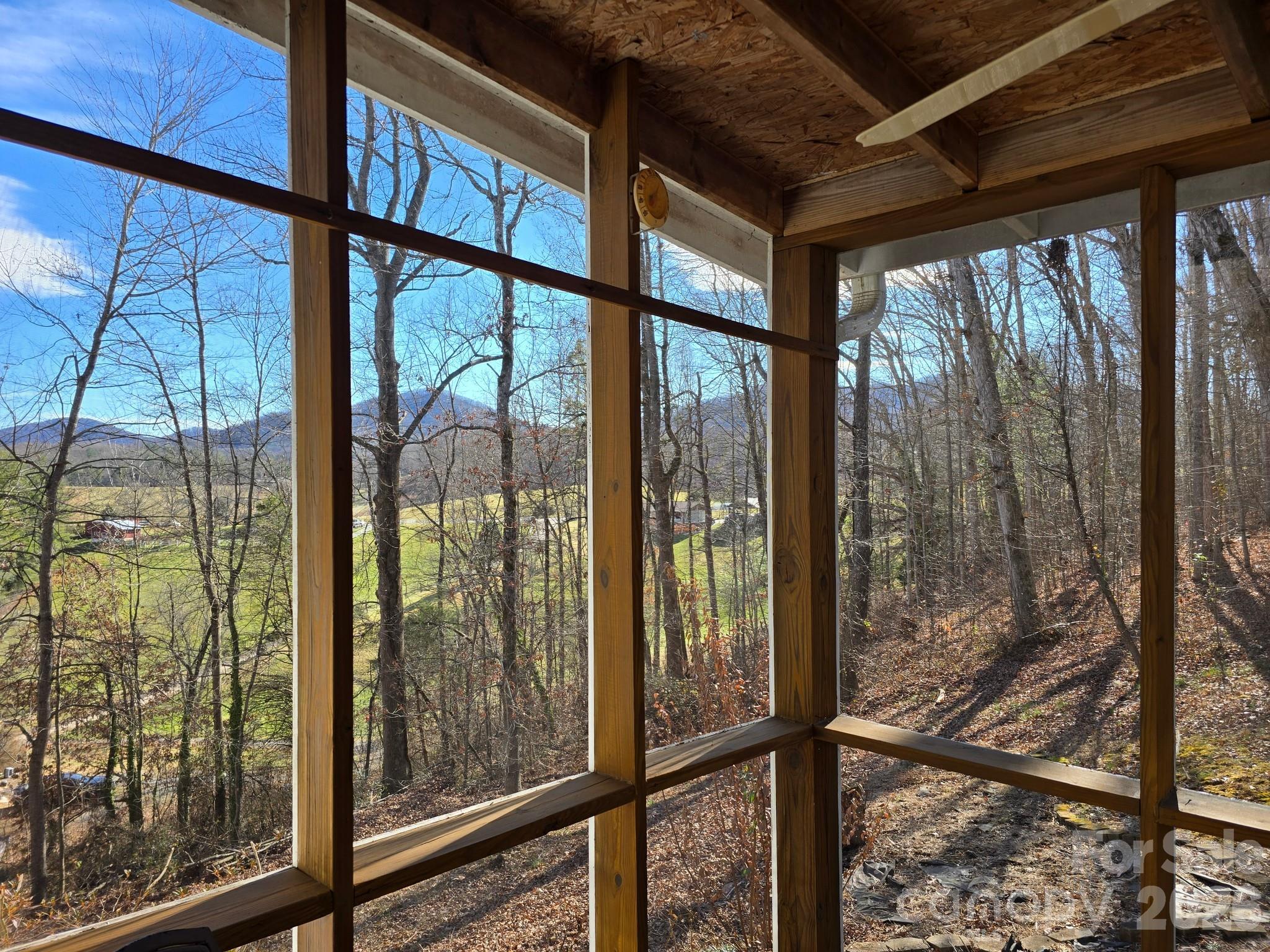 129 Oak Trails Pass Leicester NC 28748
