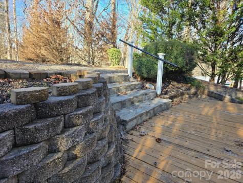 129 Oak Trails Pass Leicester NC 28748