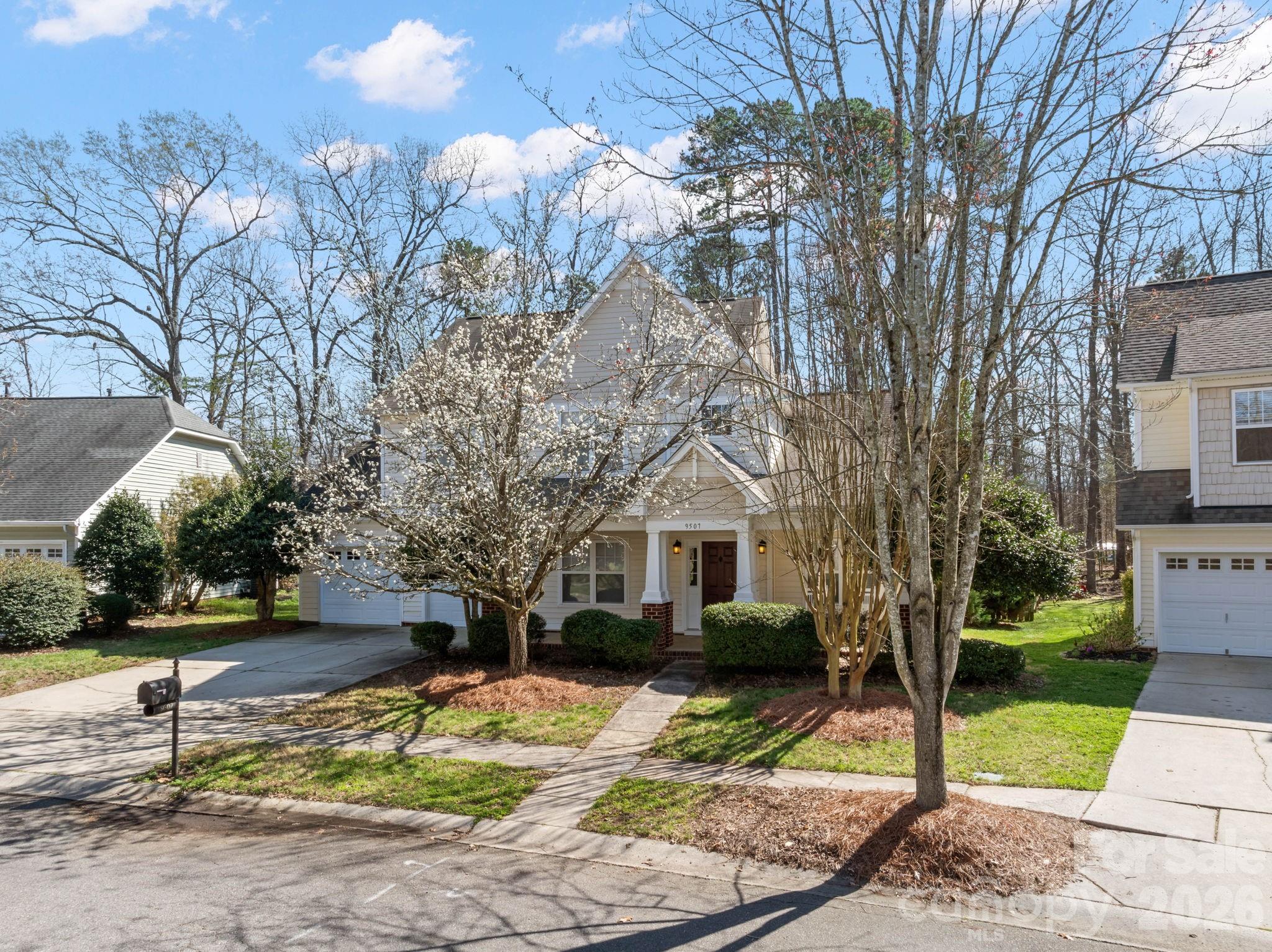 9507 Yearwood Lane Charlotte NC 28214