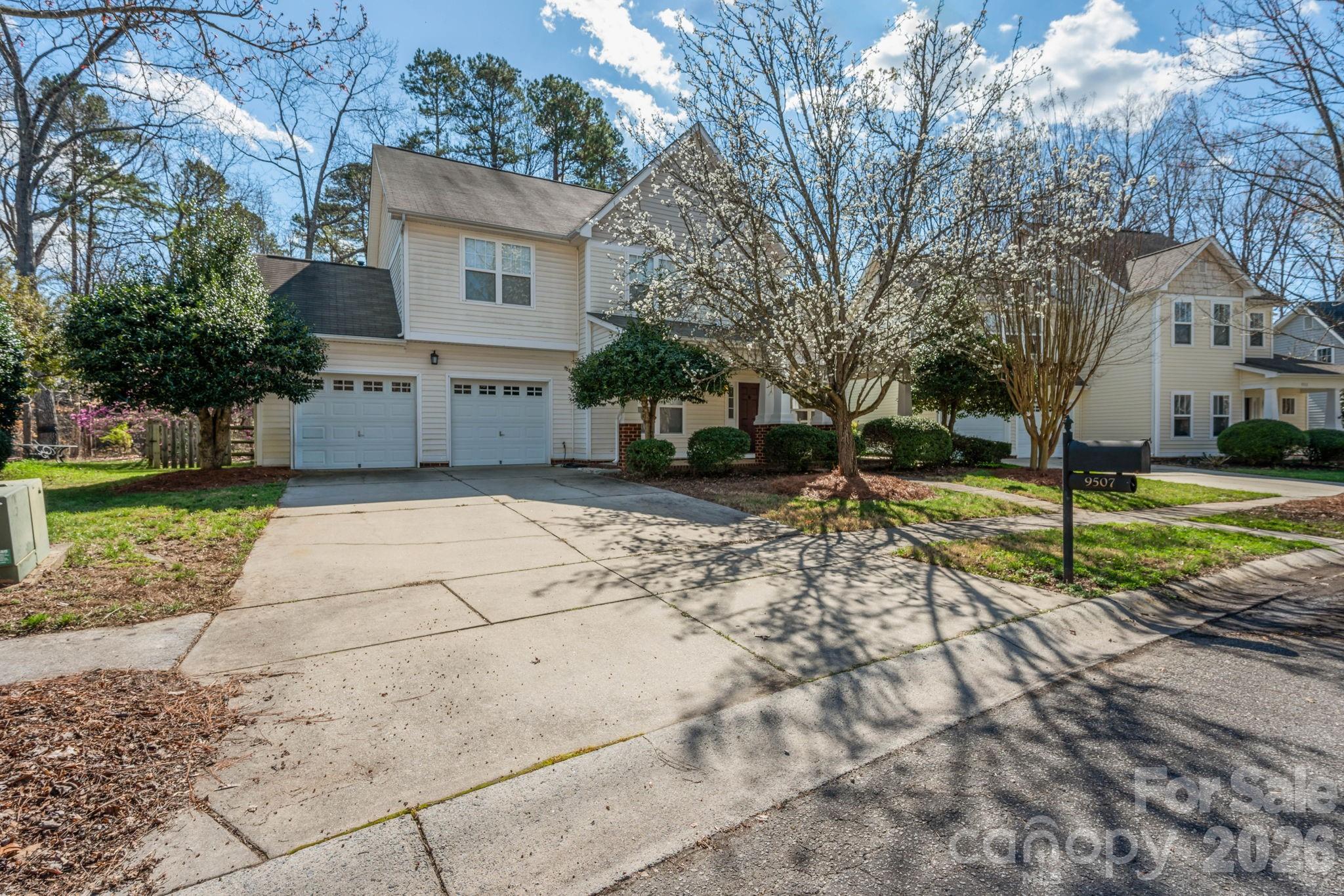 9507 Yearwood Lane Charlotte NC 28214