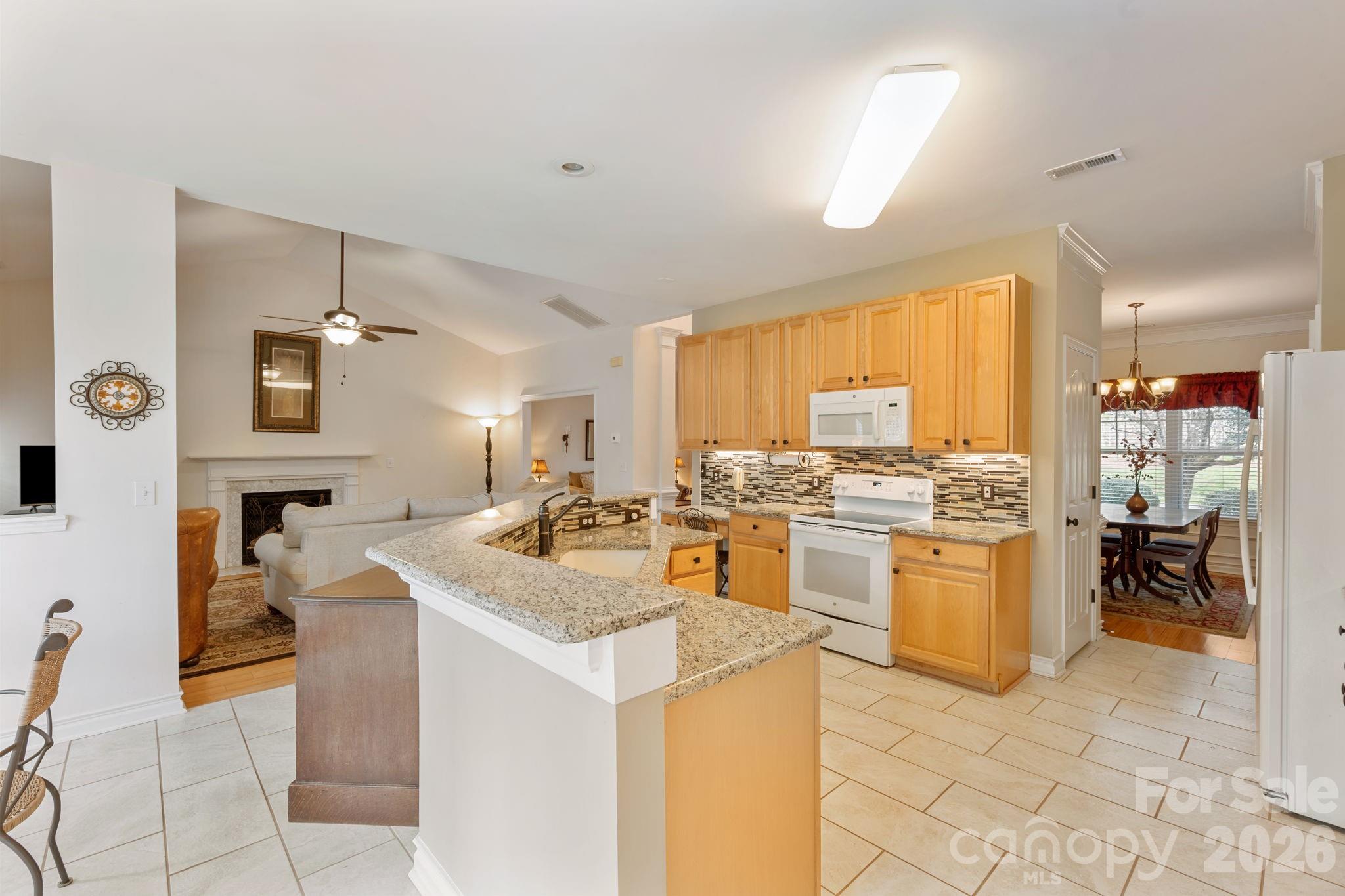 9507 Yearwood Lane Charlotte NC 28214