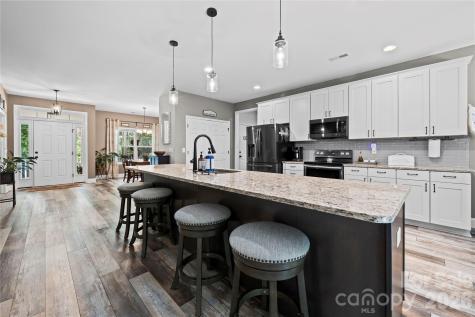 473 Evergreen Road Clover SC 29710