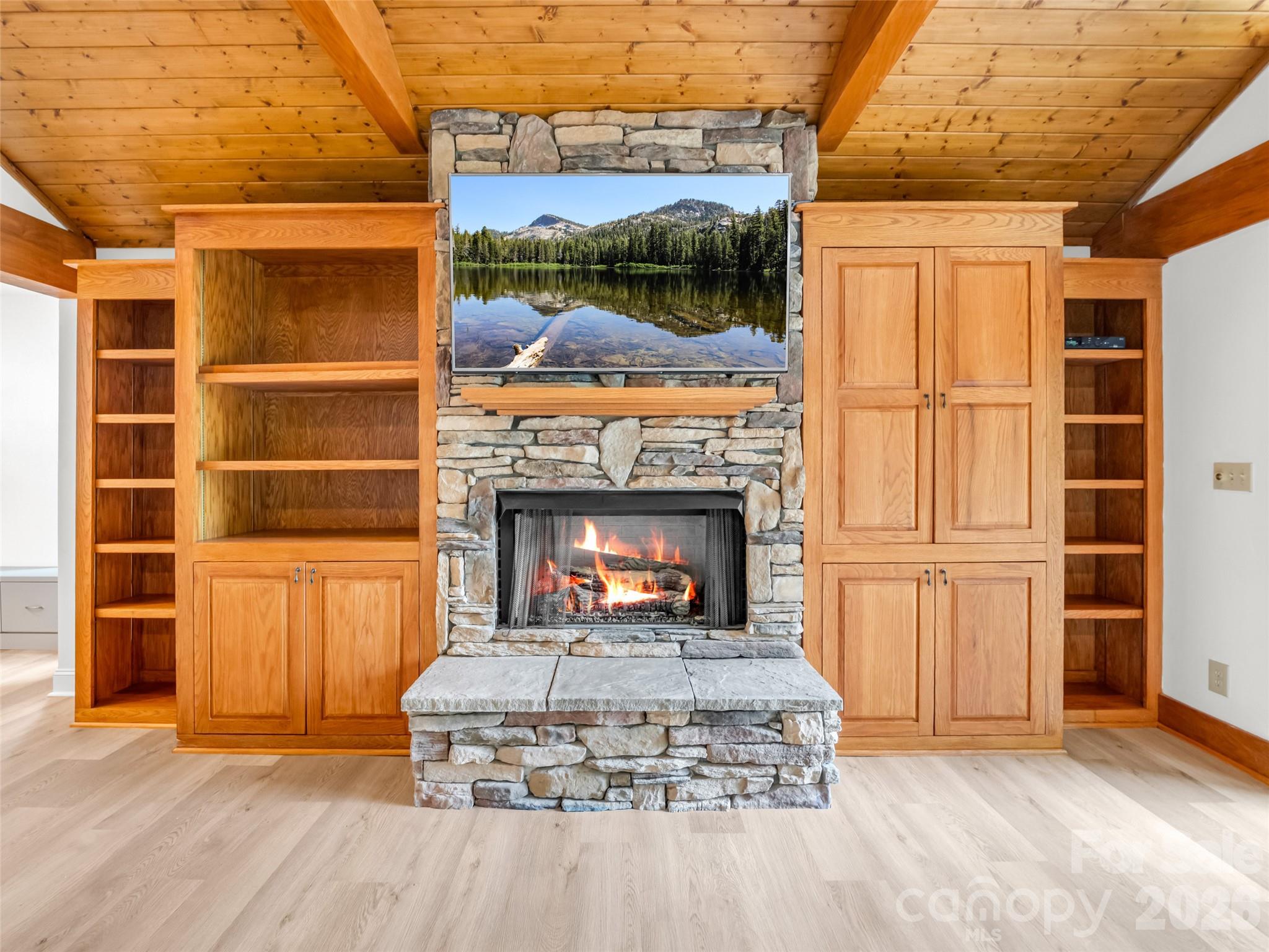 104 Lakeridge Road Lake Lure NC 28746