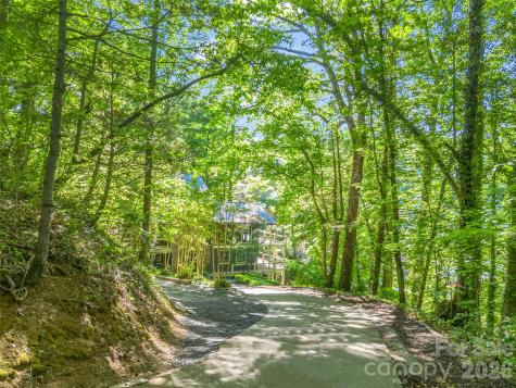 104 Lakeridge Road Lake Lure NC 28746