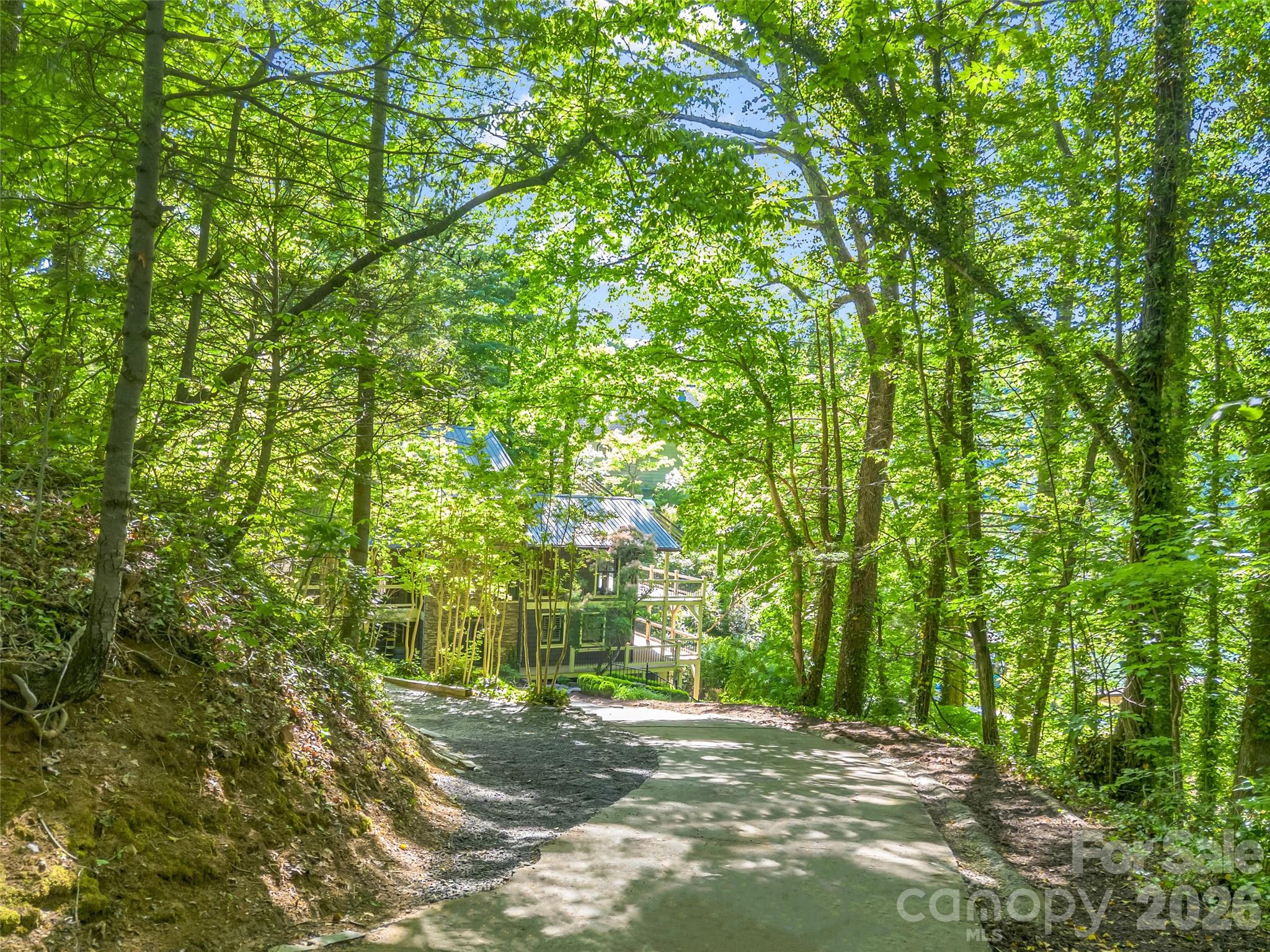 104 Lakeridge Road Lake Lure NC 28746