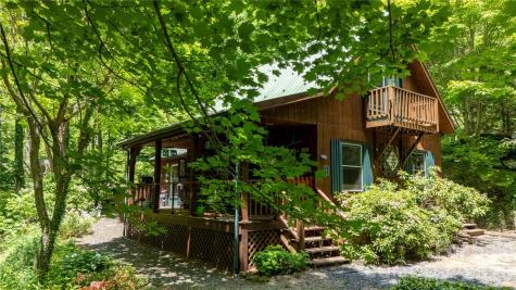 8 Westward Way Bakersville NC 28705