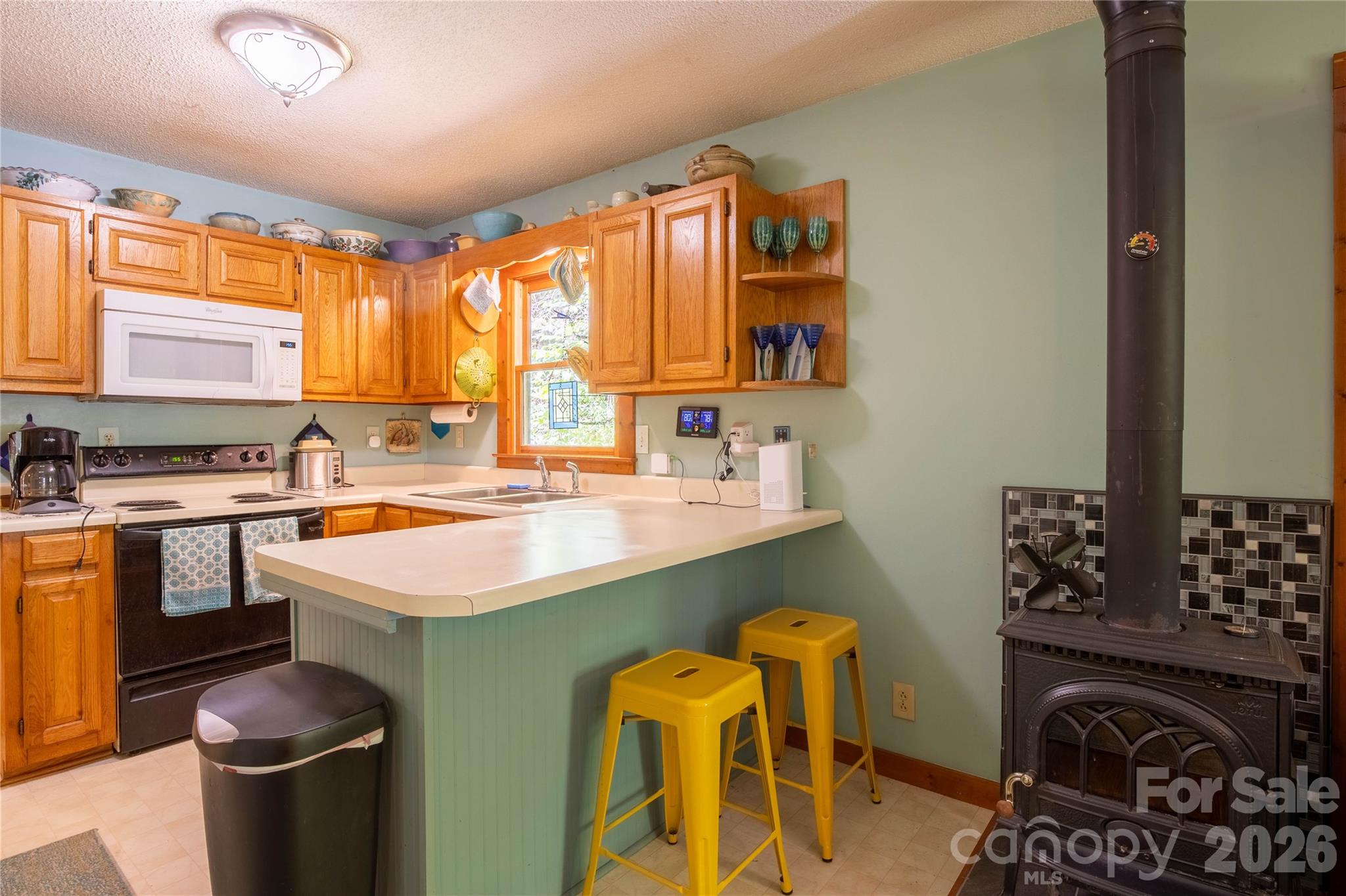 8 Westward Way Bakersville NC 28705