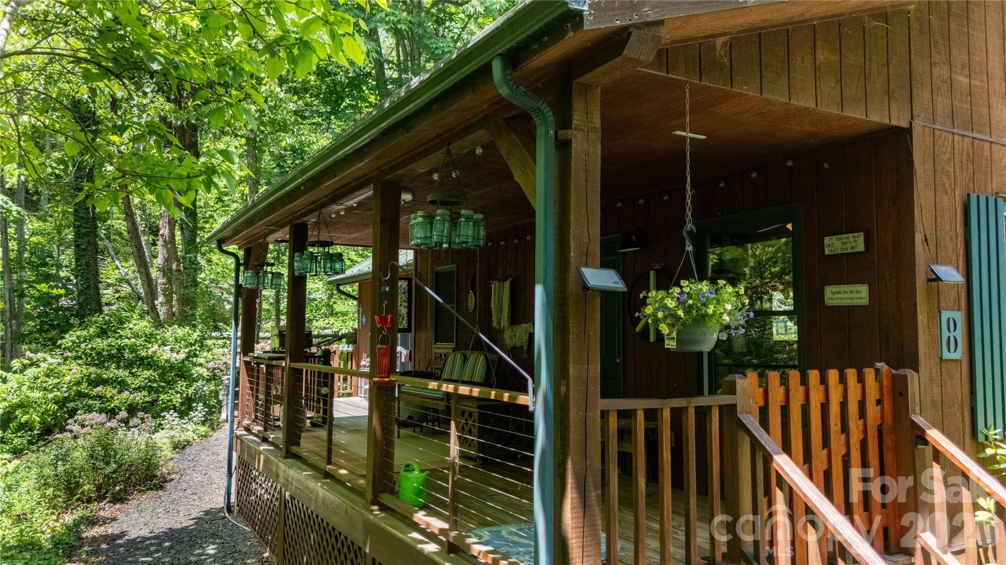 8 Westward Way Bakersville NC 28705