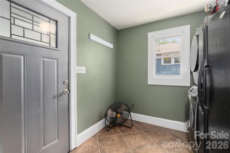 23 Lanvale Avenue Asheville NC 28806