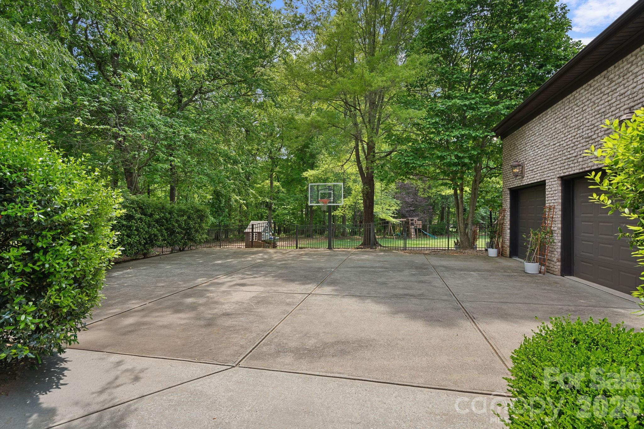123 Cape Cod Way Mooresville NC 28117