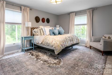 117 Brandon Road Hendersonville NC 28739