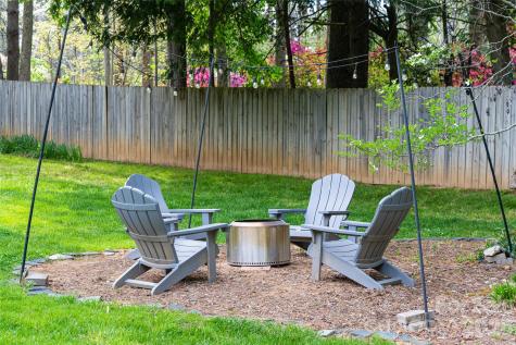 117 Brandon Road Hendersonville NC 28739