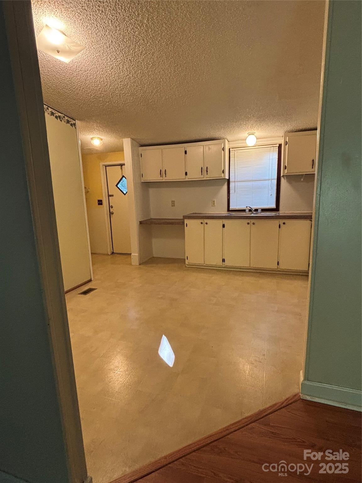 6544 Helens Way Denver NC 28037