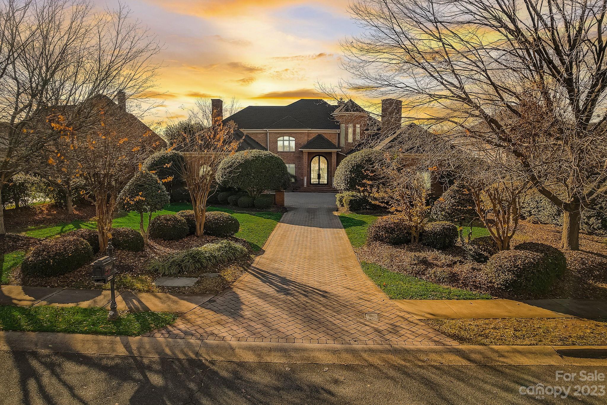 18901 Peninsula Club Drive Cornelius NC 28031