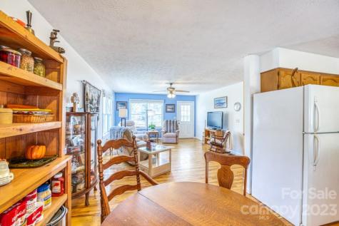 66 Fox Branch Road Fairview NC 28730