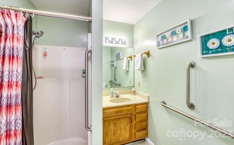 66 Fox Branch Road Fairview NC 28730