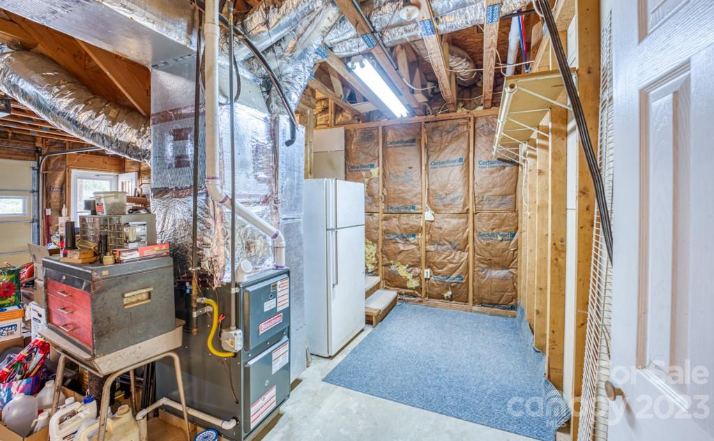 66 Fox Branch Road Fairview NC 28730