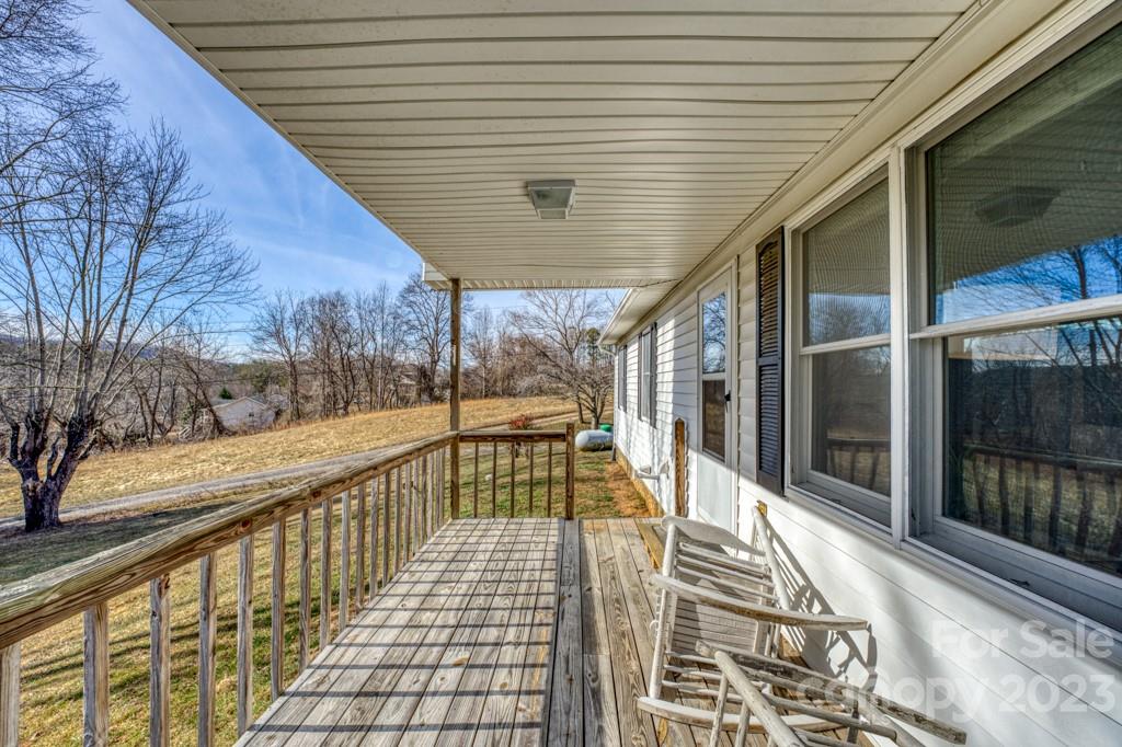 66 Fox Branch Road Fairview NC 28730