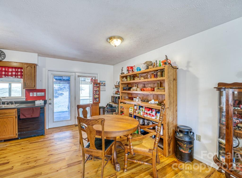 66 Fox Branch Road Fairview NC 28730