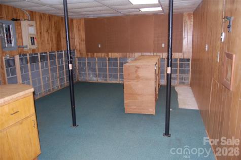 61 Dew Drop Loop Newland NC 28657