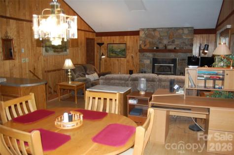 61 Dew Drop Loop Newland NC 28657