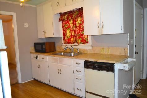 405 Wesley Heights Drive Albemarle NC 28001