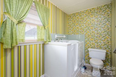 7448 W Nc 27 Highway Vale NC 28168