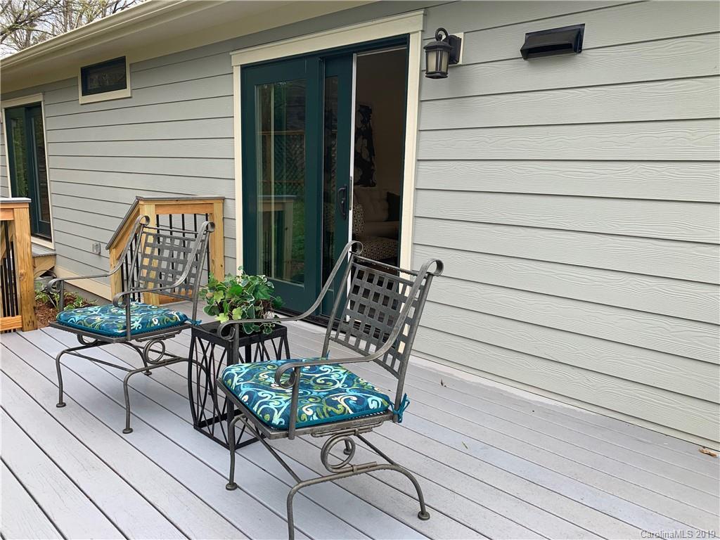 27 Lawndale Avenue Asheville NC 28806