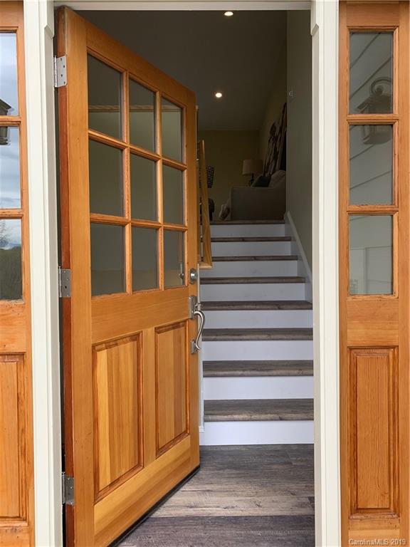 27 Lawndale Avenue Asheville NC 28806