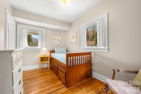 80 W Chestnut Street Asheville NC 28801