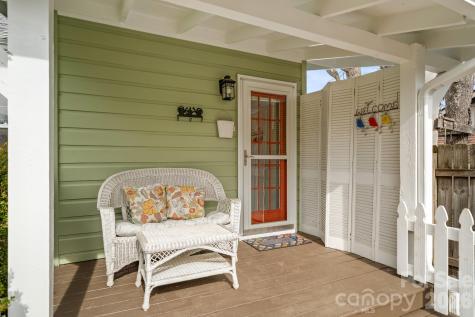 80 W Chestnut Street Asheville NC 28801