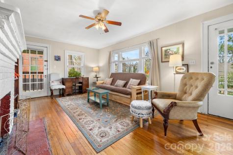 80 W Chestnut Street Asheville NC 28801