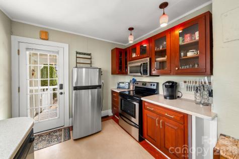 80 W Chestnut Street Asheville NC 28801