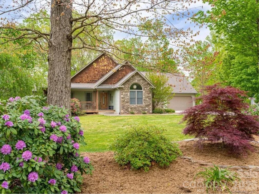 303 E Forest Place Candler NC 28715