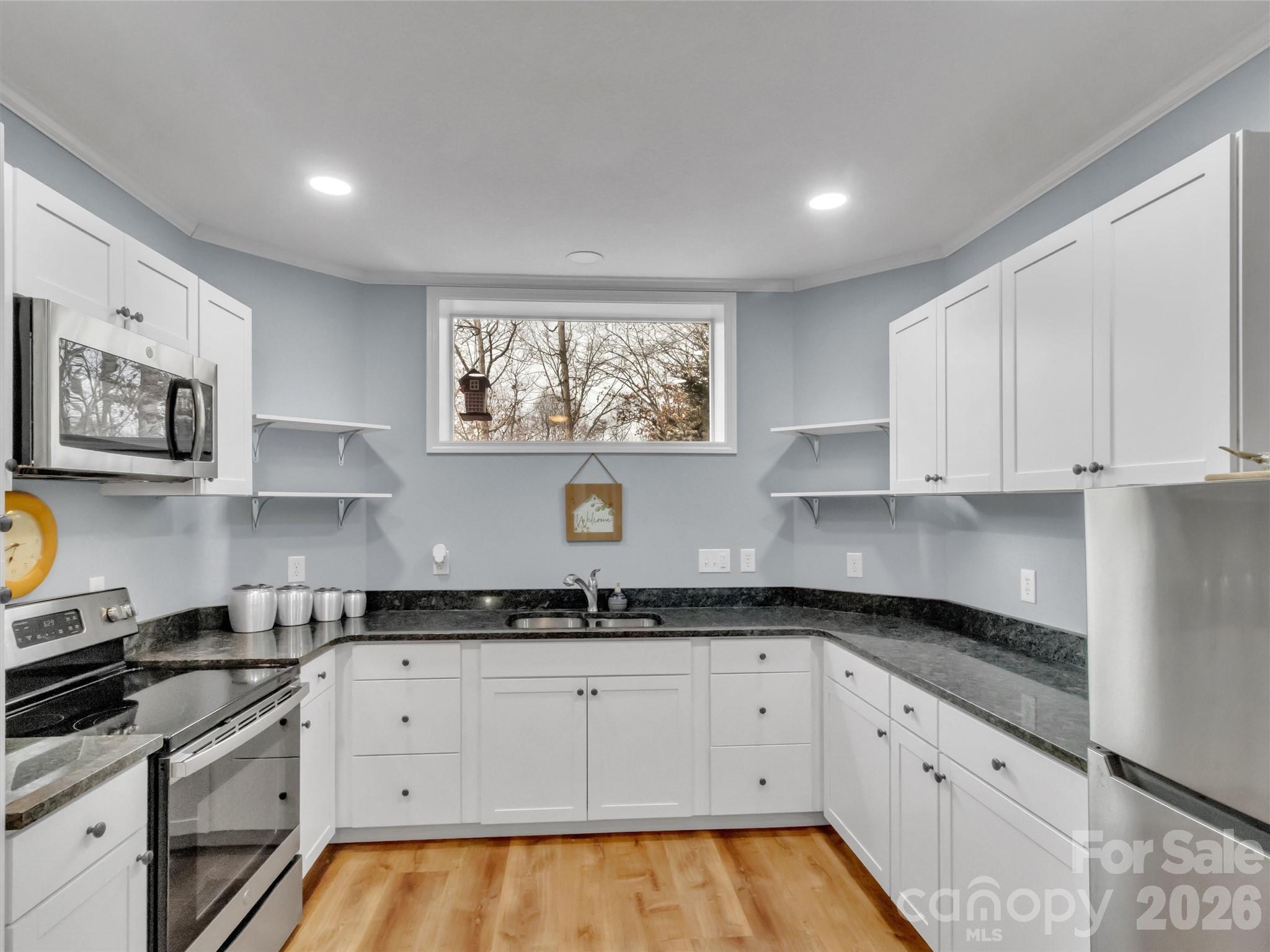 303 E Forest Place Candler NC 28715
