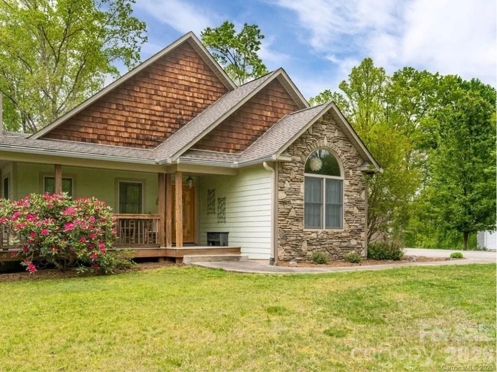 303 E Forest Place Candler NC 28715