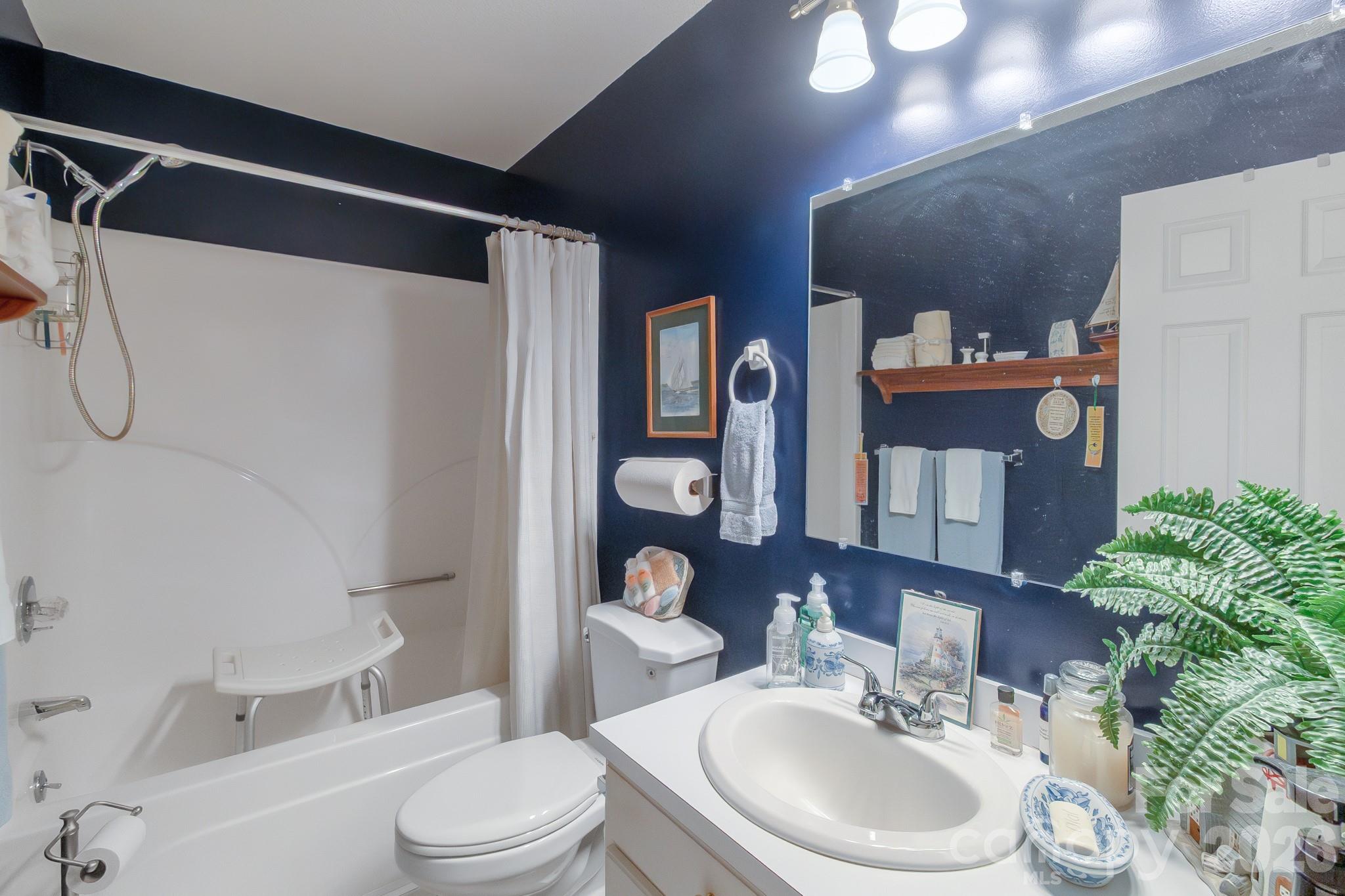 2514 Oxford Circle Lancaster SC 29720