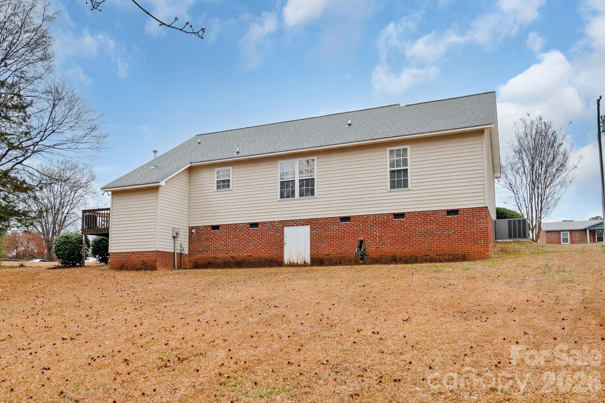 2514 Oxford Circle Lancaster SC 29720