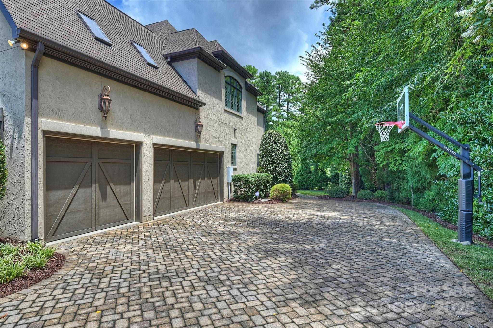 3021 Kings Manor Drive Matthews NC 28104