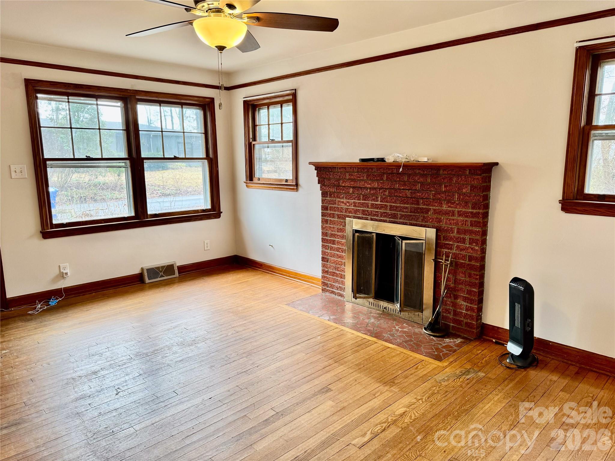 29 Evergreen Avenue Asheville NC 28806