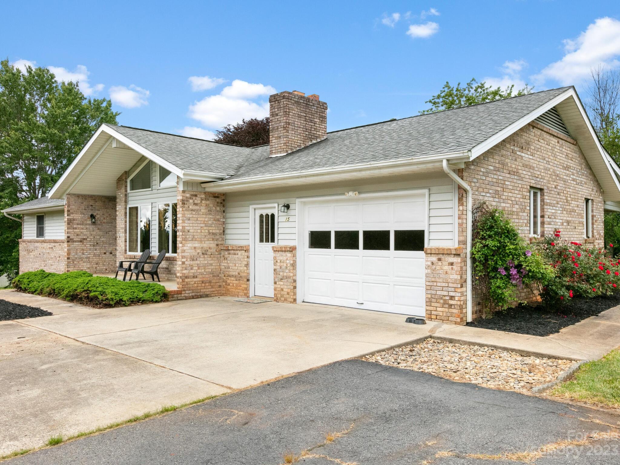 15 Esek Drive Leicester NC 28748