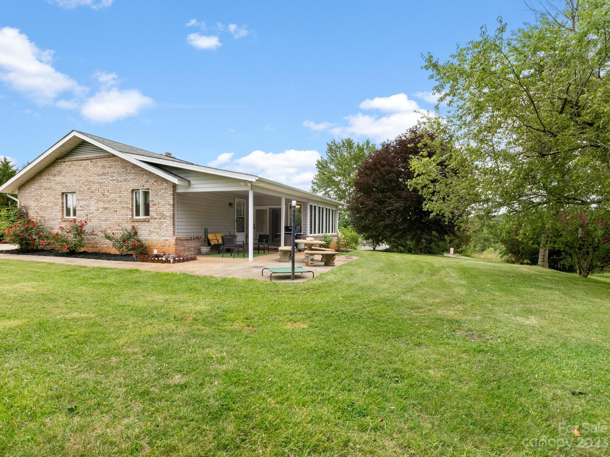 15 Esek Drive Leicester NC 28748