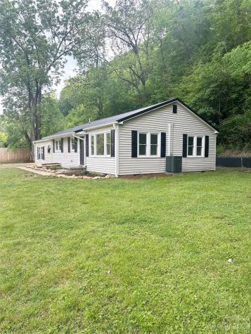 490 Old Highway 70 Highway Old Fort NC 28762