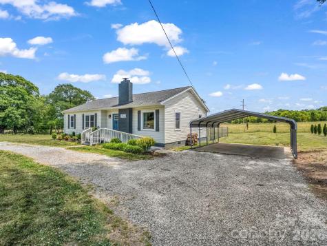 156 Dobbinsville Extension Ellenboro NC 28040